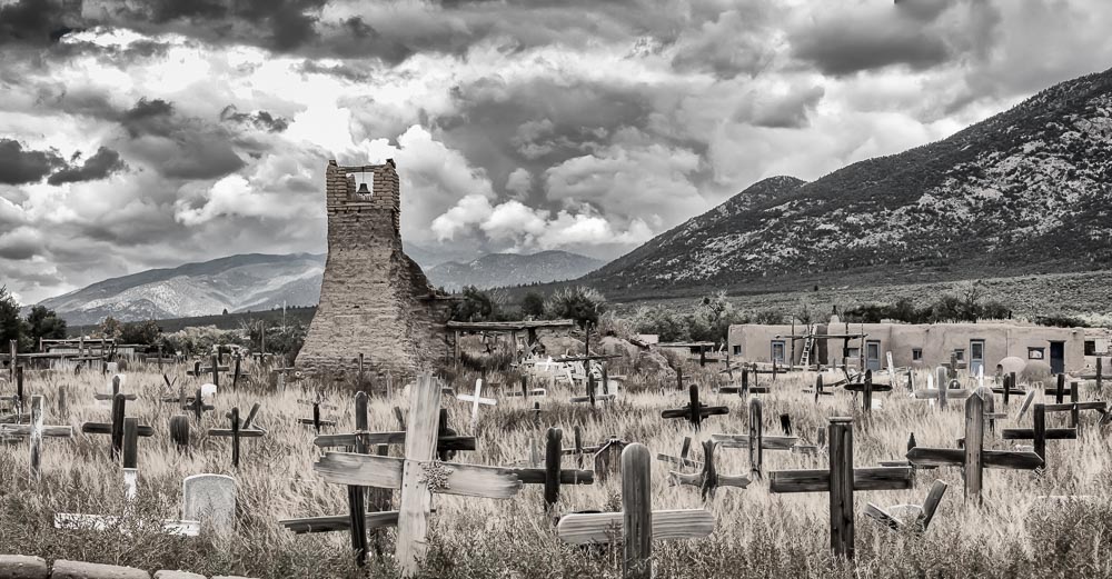 Taos Graveyard1